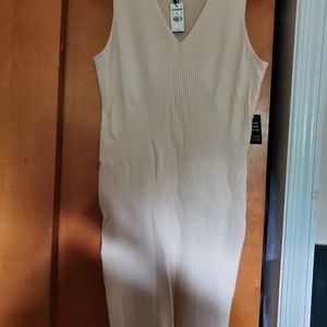 Sleeveless brand new knit dress